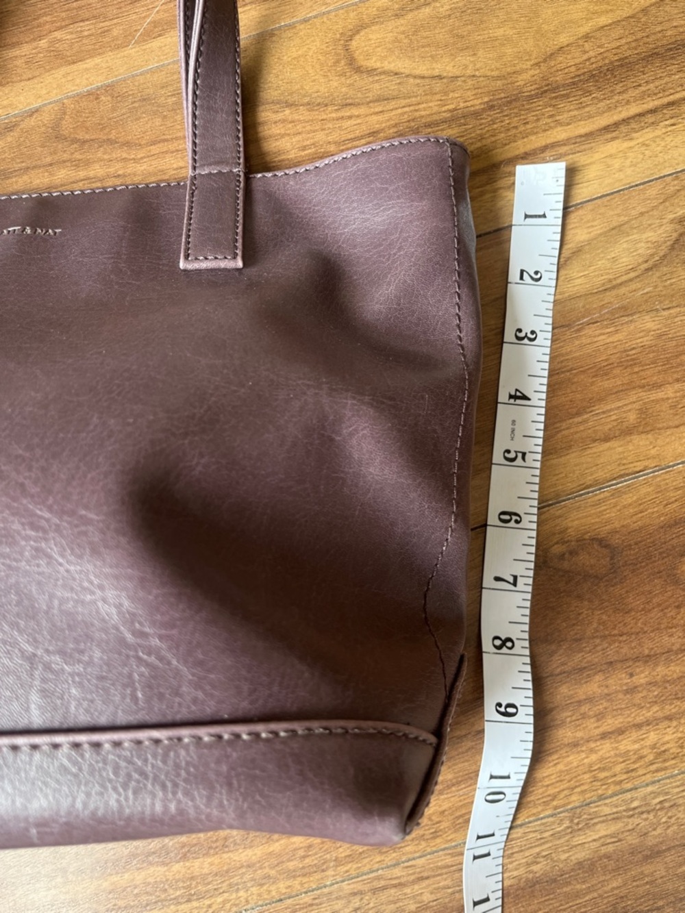 Matt & Nat Deep Plum Vegan Leather Shoulder Medium Bag Recycled - Picture 6 of 10